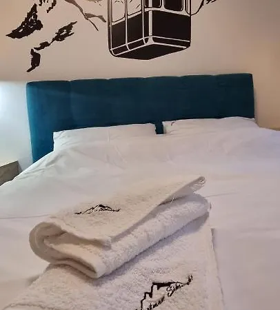 Sihrovski - Pekovic Blue Apartment *